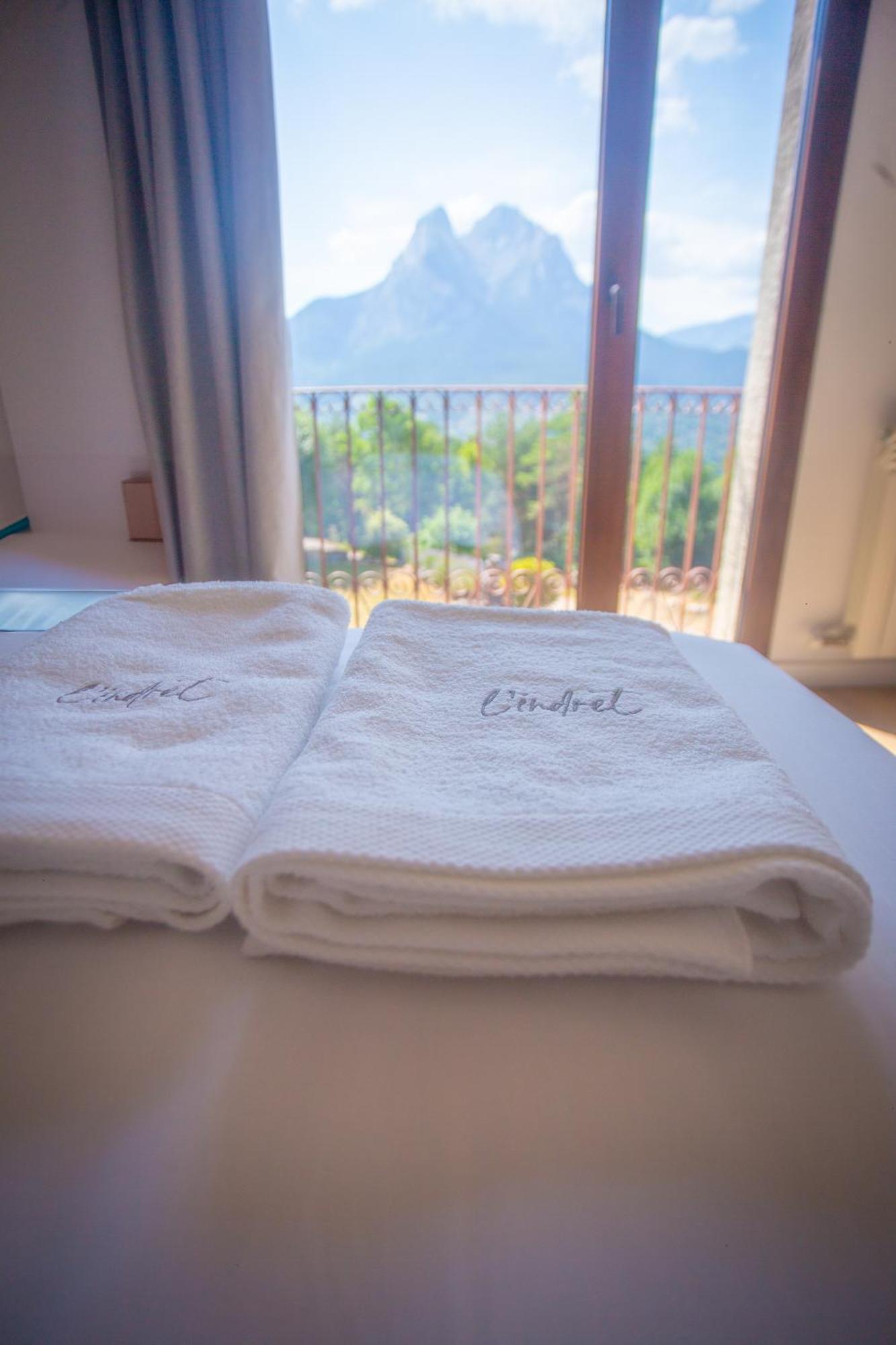 L'Indret Del Pedraforca Adults Only 호텔 Saldés 외부 사진