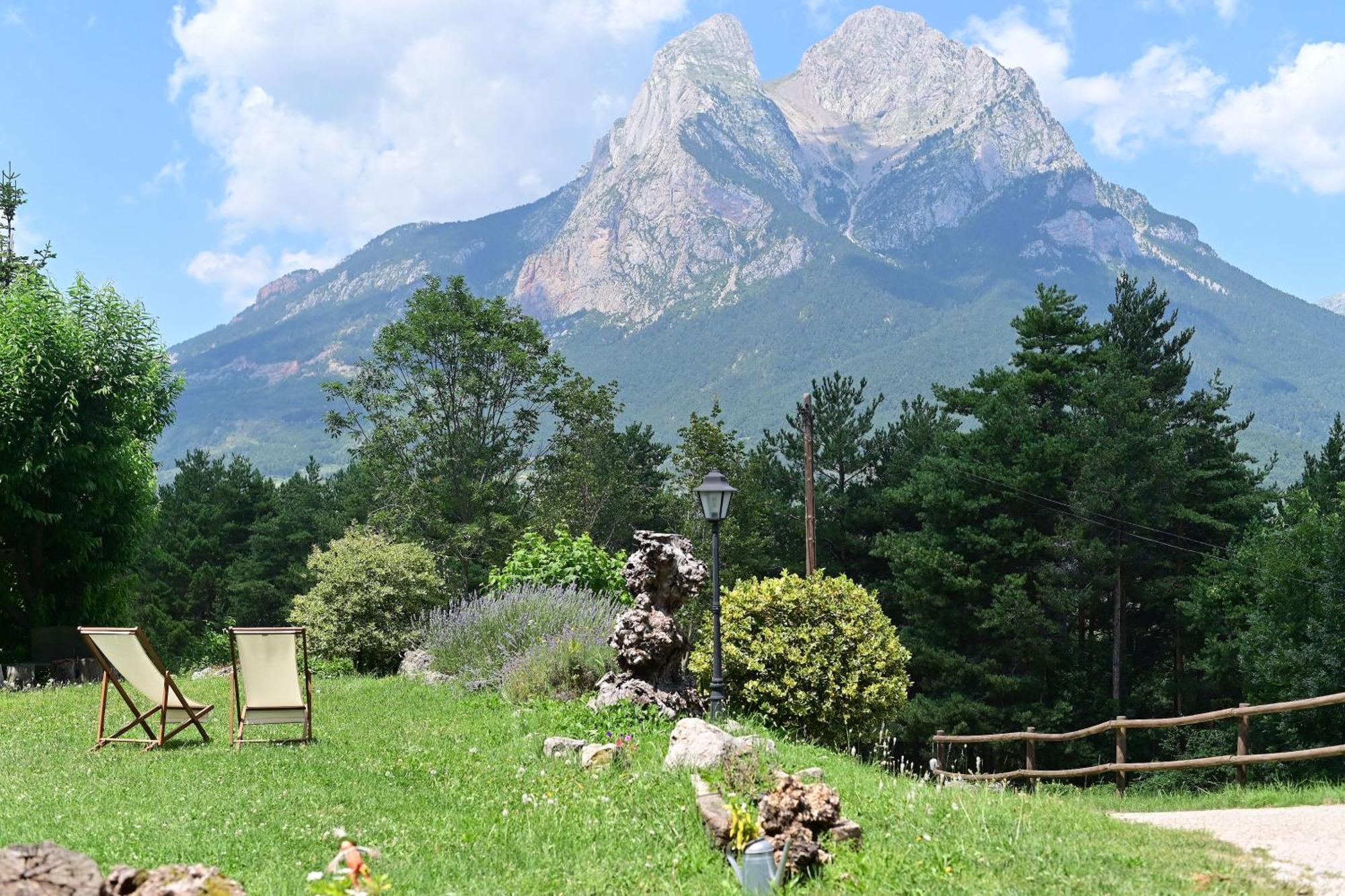 L'Indret Del Pedraforca Adults Only 호텔 Saldés 외부 사진